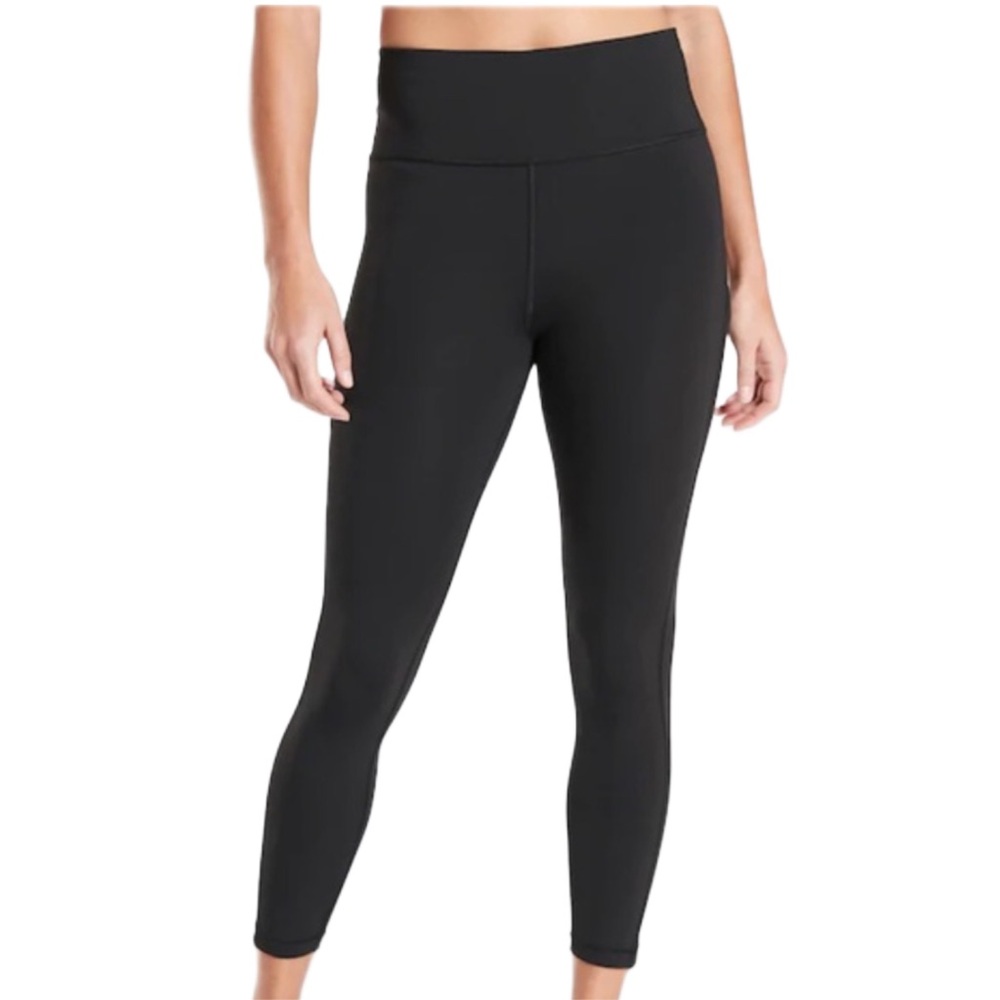 Athleta Ultimate Stash Pocket 7/8 Tight